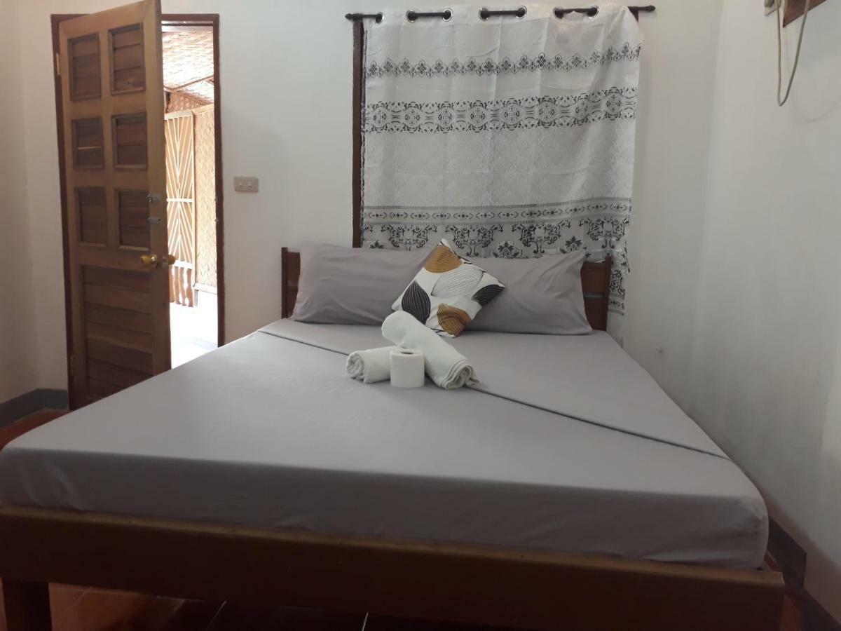 Sannie Pension El Nido Buitenkant foto